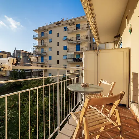 לינה וארוחת בוקר Amore&psiche - De Vivo Realty סורנטו