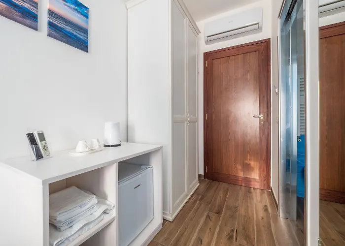 Amore&psiche - De Vivo Realty