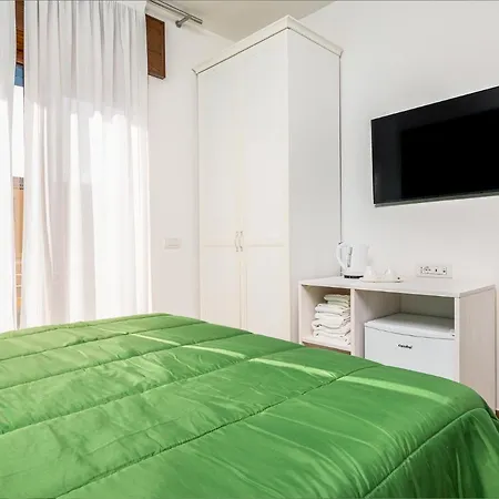 Couette-café Amore&psiche - De Vivo Realty *